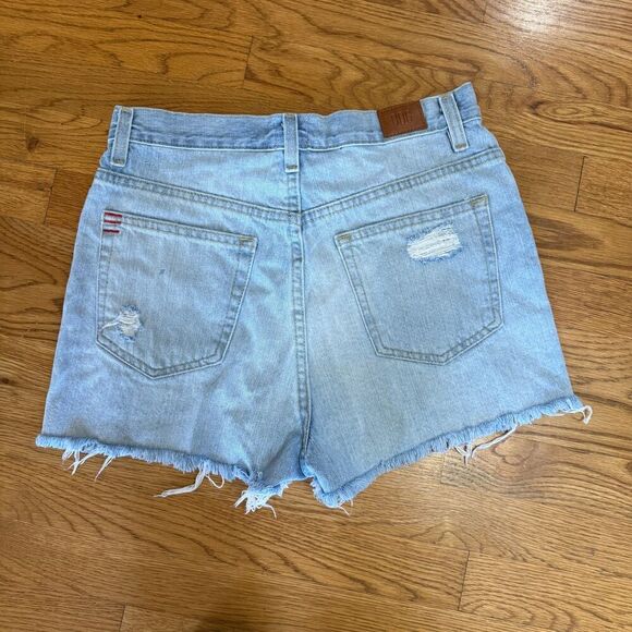 BDG Girlfriend High Rise shorts Size 27 - Picture 2 of 5